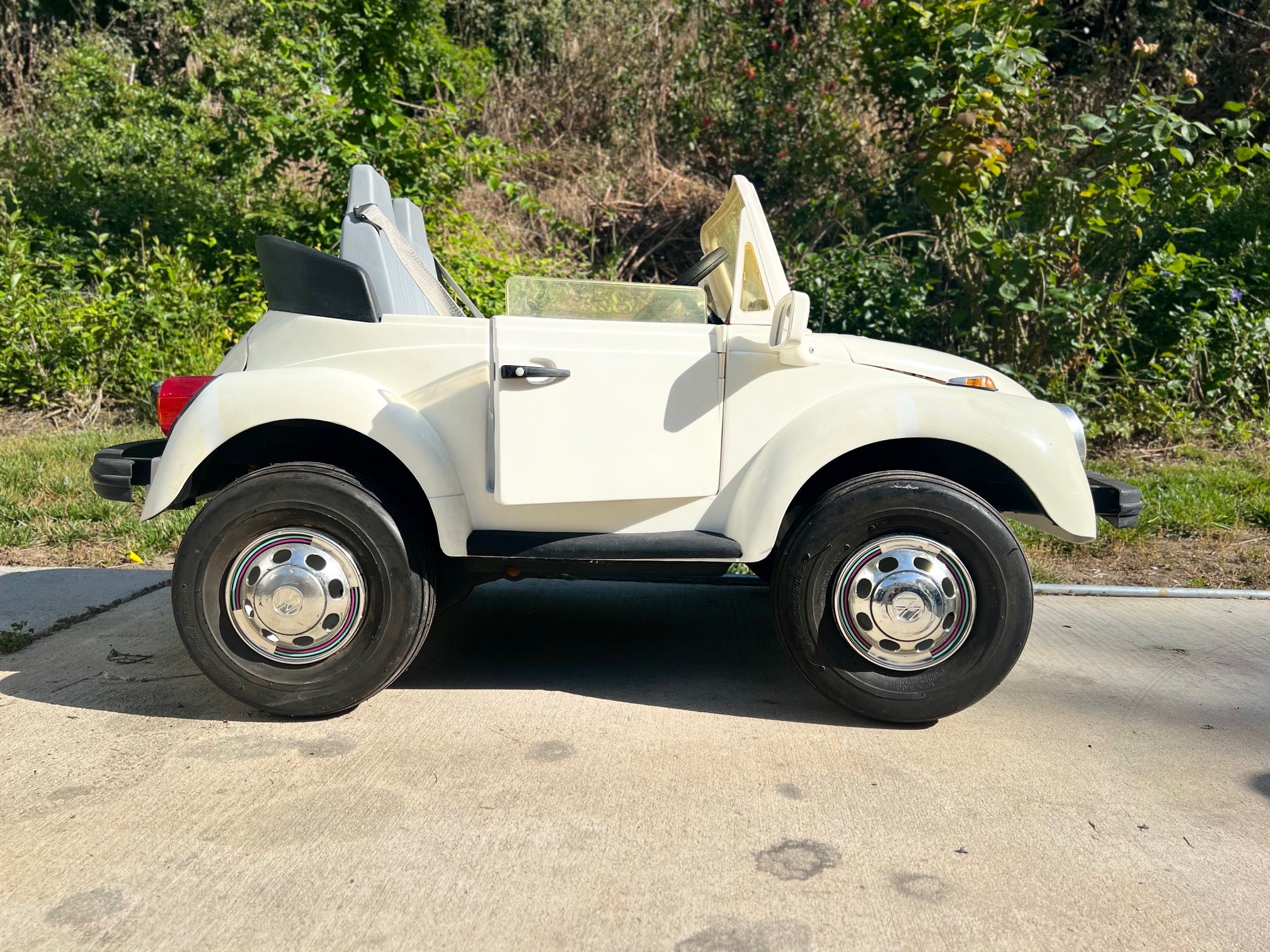 peg perego car Peg Perego MAGICA 1990's - VERY RETRO